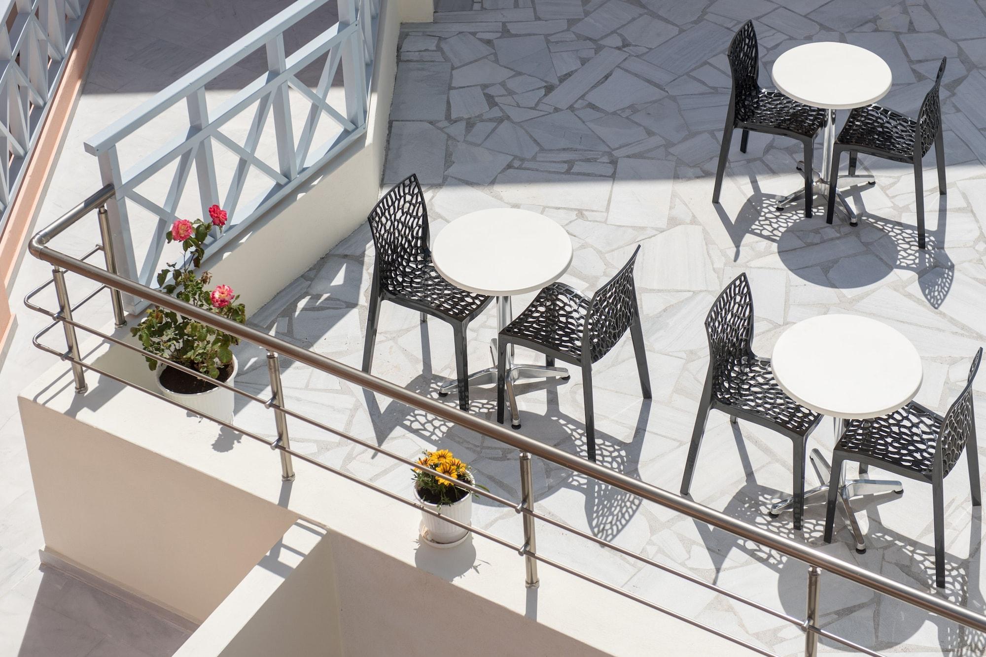 Selini Ηotel (Adults Only) Kamári Екстериор снимка